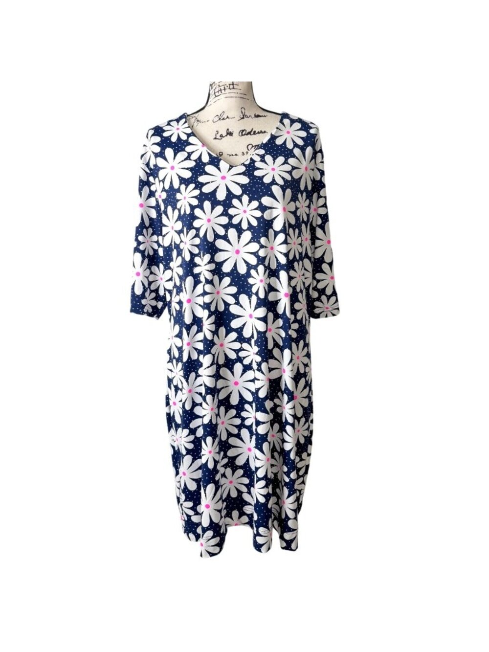 Lulu B Womens Size 2X Daisy Day Dress Floral Navy Blue White V-Neck